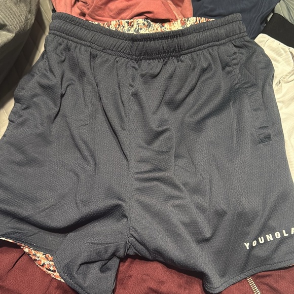 Young LA short collection
4 pairs - all mediums
1 reversible pair
1 liner pair - Picture 6 of 6